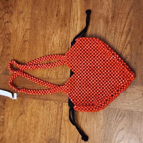 TOPSHOP Beaded Heart purse - Picture 5 of 10